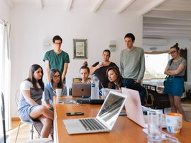 office gossip / pexels
