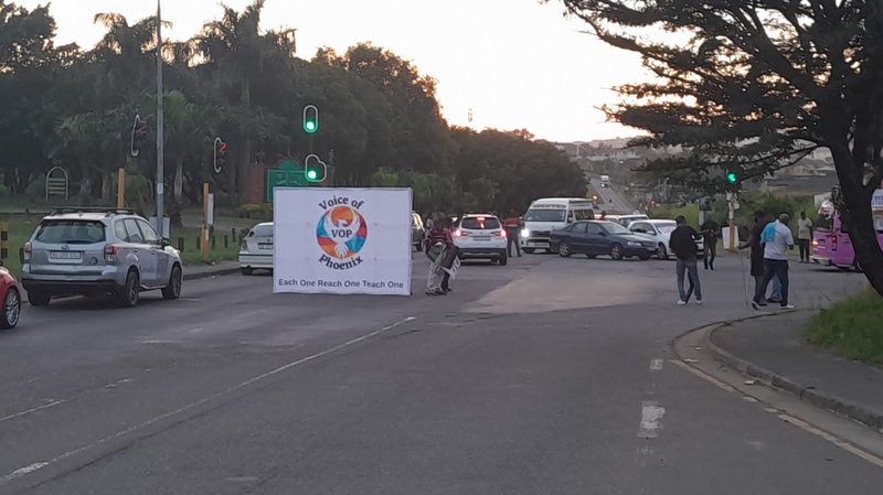 Phoenix/verulam protests water