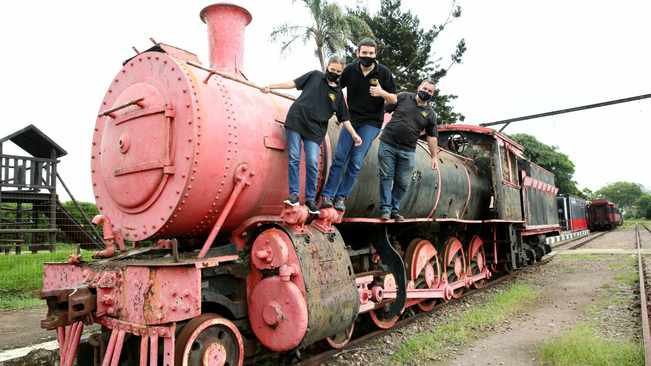 Old steam train in Kloof