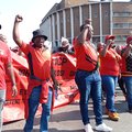 Workers stream to King Dinizulu Park ahead of shutdown march