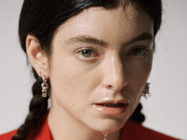 Singer Lorde