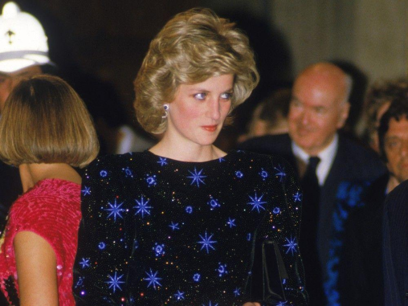 Princess Diana's dress sets new record, sells for R20 million!