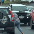 Two women get into a fight causing traffic on the South Coast of KZN
